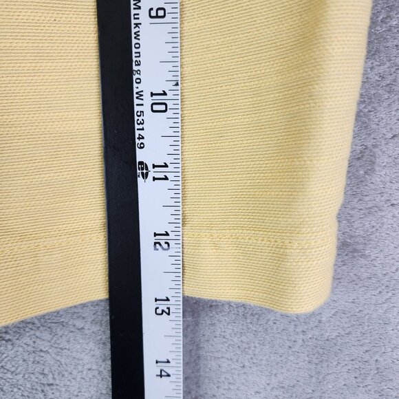 Women's Yellow Ann Taylor LOFT Shorts 4" Inseam Med Rise Size 4 - Picture 9 of 10